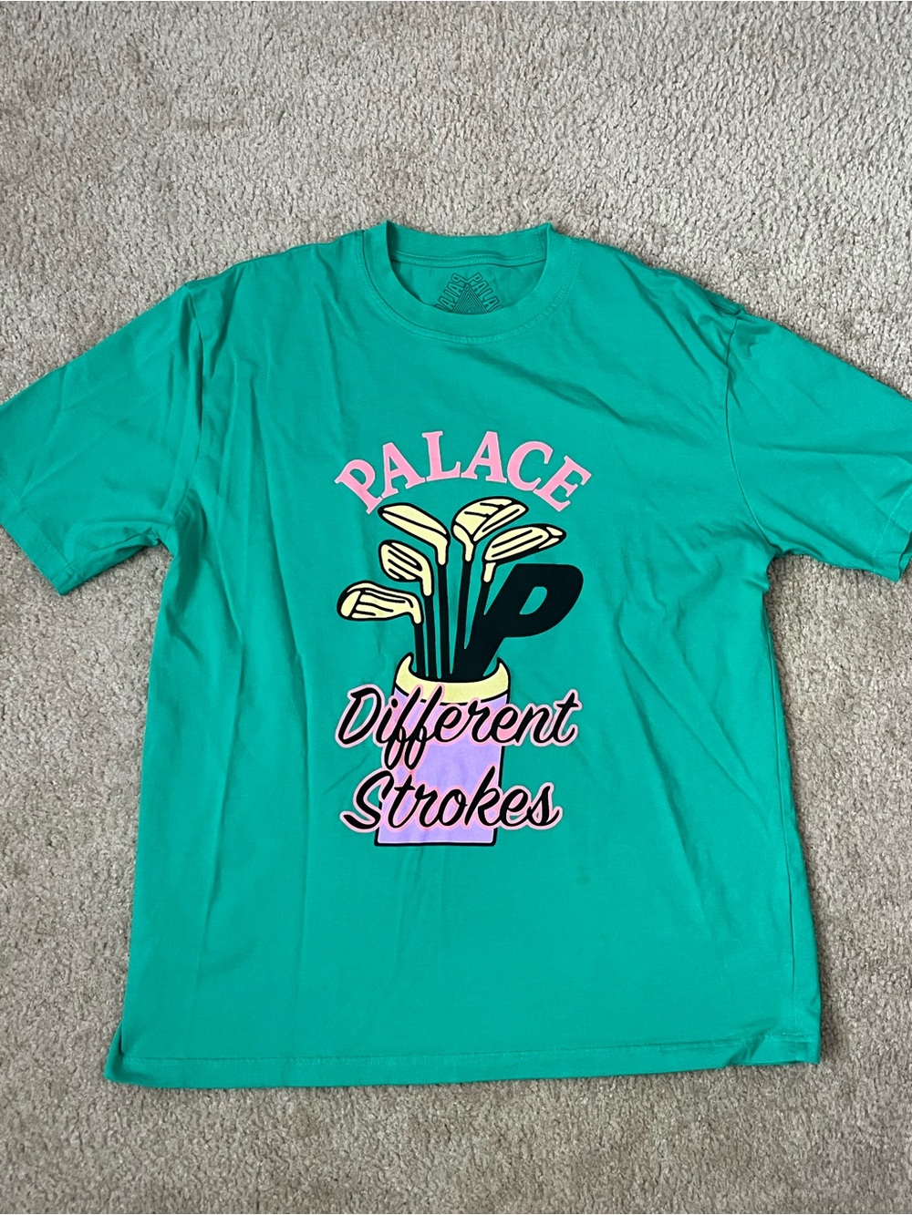 Palace "Different Strokes" Graphic Tee size XL- Teal Pink